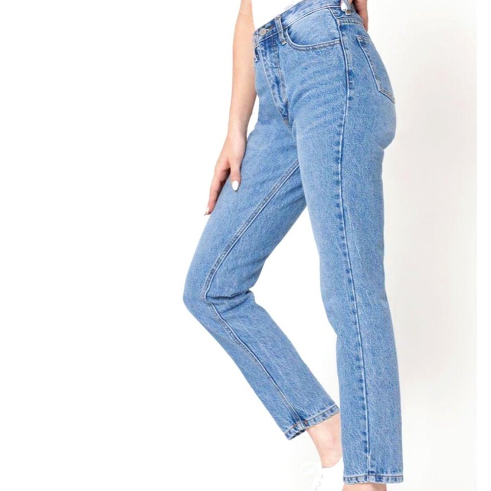 John Galt  High Rise Mom Jean Light Rinse Small 25